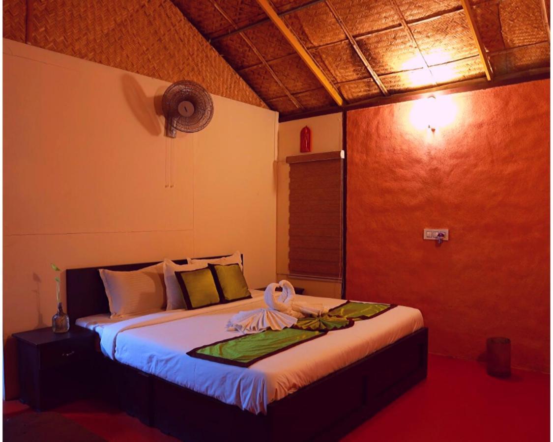Koomankolly Resort Thirunelly Zewnętrze zdjęcie